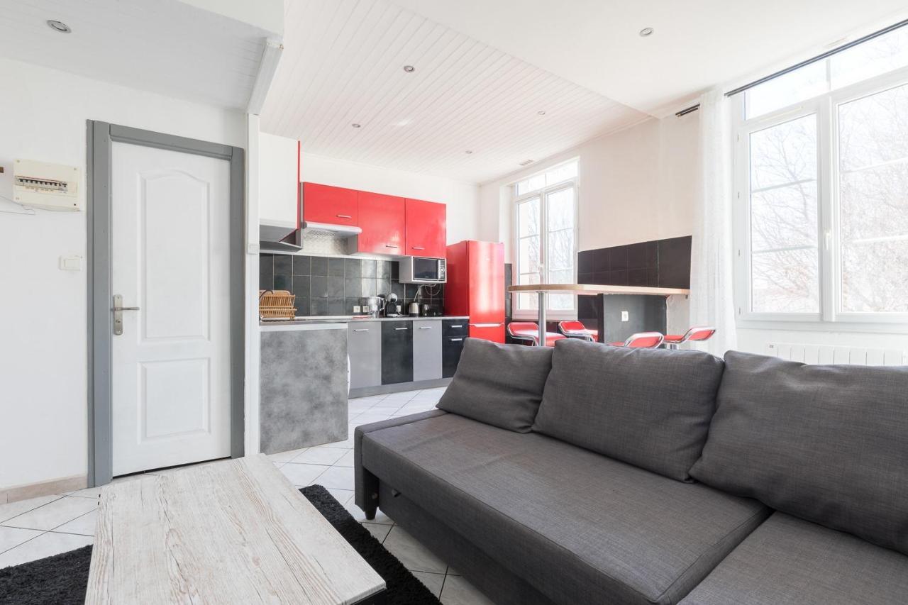 Ideally Placed To Visit Toulon + Bright Flat - Idealement Place Pour Visiter Toulon + Lumineux Екстер'єр фото